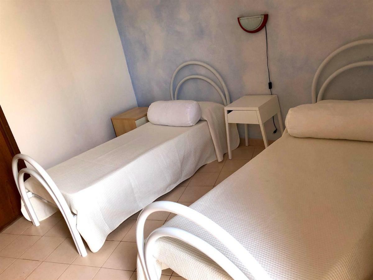 Apartment Romina Tergu Luaran gambar